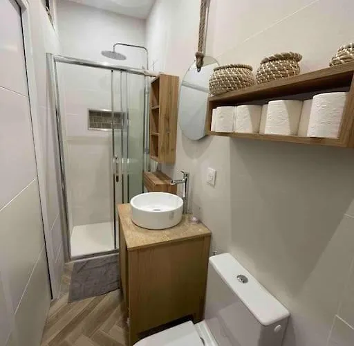 Place Du Marche Centre Avec Entree Indep *