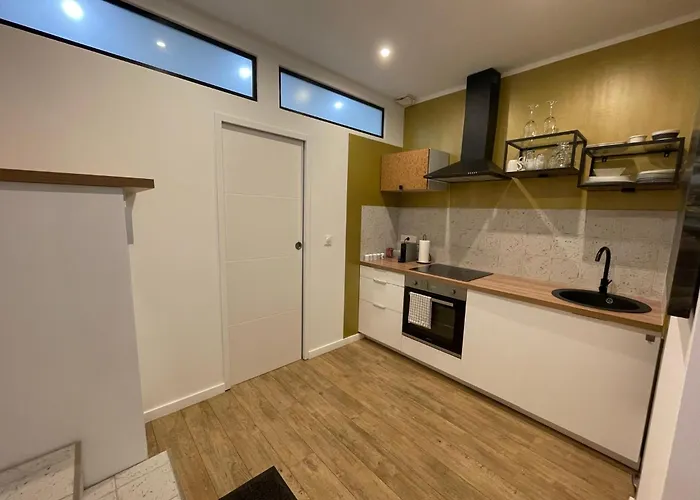 Place Du Marche Centre Avec Entree Indep